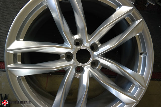 /user/w/wheel1723/editor/2401/95fd1d08a30234107affc583f3bb5b62_1704356240_1891.jpg 이미지크게보기
