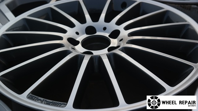 /user/w/wheel1723/editor/2402/8766a05aa36650a2349f9185f1892c11_1707800882_1084.jpg 이미지크게보기