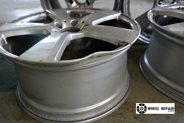 /user/w/wheel1723/editor/2402/8766a05aa36650a2349f9185f1892c11_1707801019_396.jpg 이미지크게보기