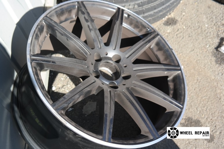 /user/w/wheel1723/editor/2402/8766a05aa36650a2349f9185f1892c11_1707801988_8199.jpeg 이미지크게보기