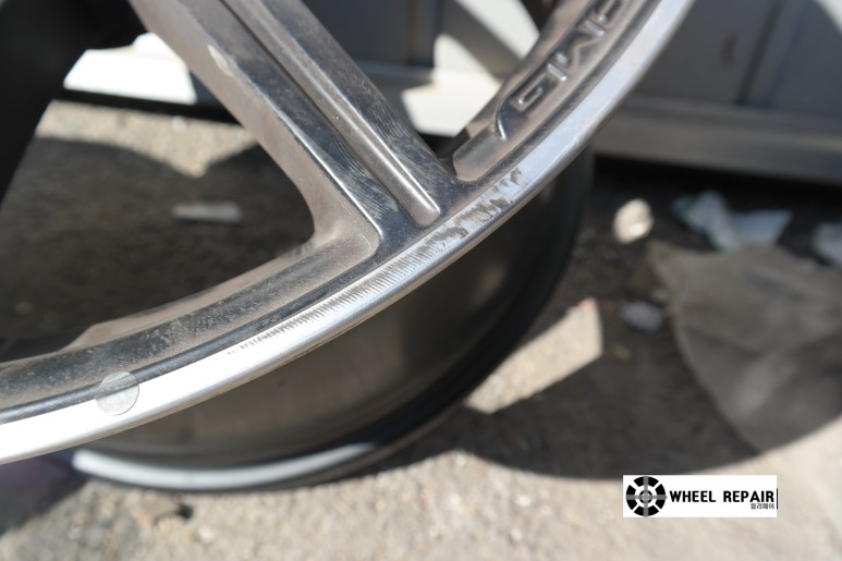 /user/w/wheel1723/editor/2402/8766a05aa36650a2349f9185f1892c11_1707801988_9341.jpeg 이미지크게보기
