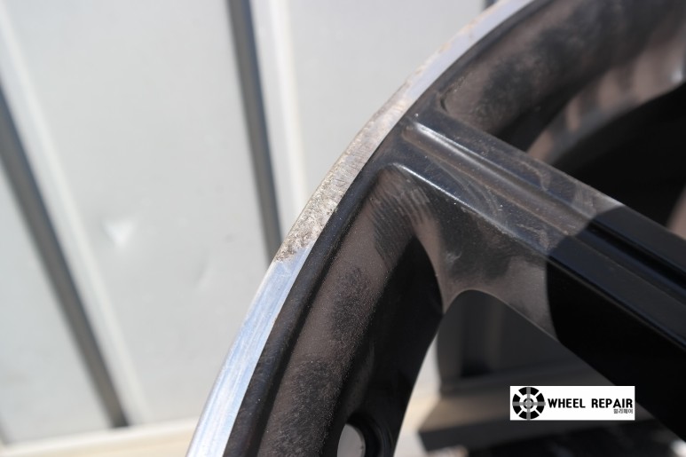 /user/w/wheel1723/editor/2402/8766a05aa36650a2349f9185f1892c11_1707801989_0368.jpeg 이미지크게보기