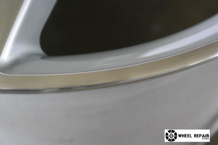 /user/w/wheel1723/editor/2402/8766a05aa36650a2349f9185f1892c11_1707802729_0724.jpeg 이미지크게보기
