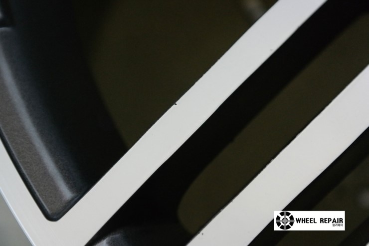 /user/w/wheel1723/editor/2402/8766a05aa36650a2349f9185f1892c11_1707803323_3074.jpg 이미지크게보기