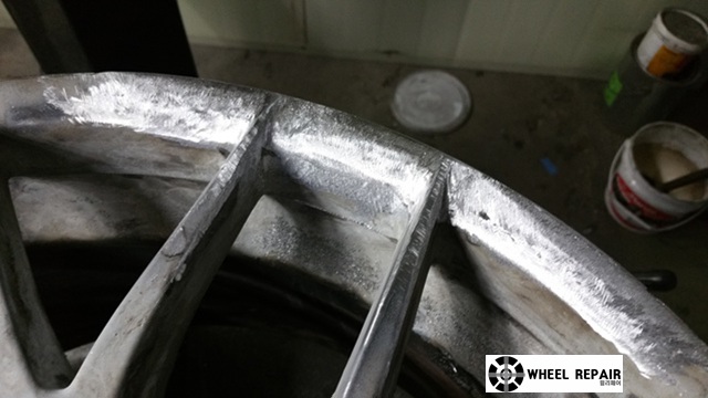/user/w/wheel1723/editor/2402/95fd1d08a30234107affc583f3bb5b62_1706934935_1672.jpg 이미지크게보기