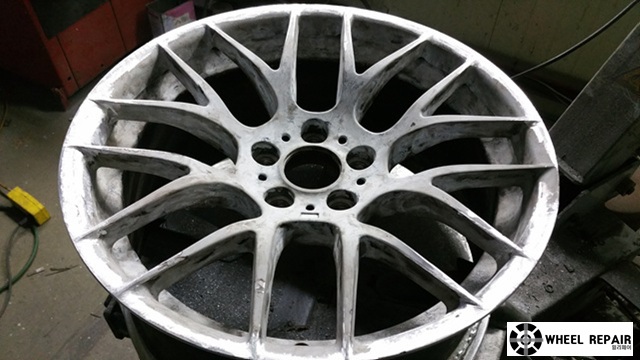 /user/w/wheel1723/editor/2402/95fd1d08a30234107affc583f3bb5b62_1706934935_2775.jpg 이미지크게보기