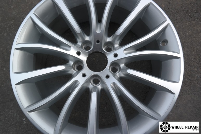 /user/w/wheel1723/editor/2402/95fd1d08a30234107affc583f3bb5b62_1706935470_932.jpeg 이미지크게보기