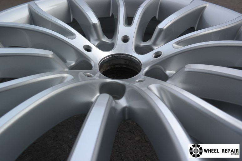 /user/w/wheel1723/editor/2402/95fd1d08a30234107affc583f3bb5b62_1706935470_9908.jpeg 이미지크게보기