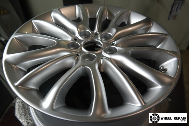 /user/w/wheel1723/editor/2402/95fd1d08a30234107affc583f3bb5b62_1706936319_653.jpg 이미지크게보기