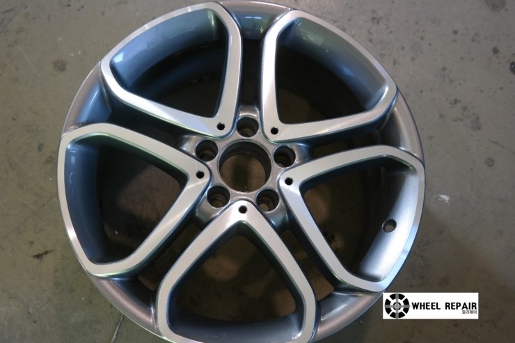 /user/w/wheel1723/editor/2402/95fd1d08a30234107affc583f3bb5b62_1706938021_8698.jpeg 이미지크게보기