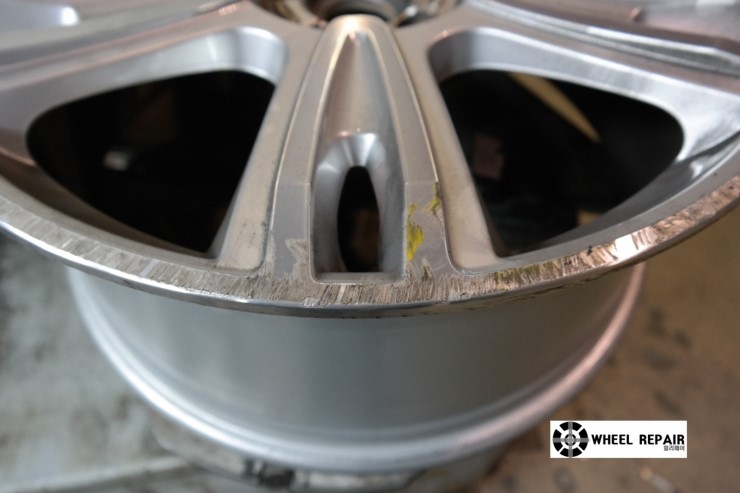 /user/w/wheel1723/editor/2402/95fd1d08a30234107affc583f3bb5b62_1706938549_3471.jpeg 이미지크게보기