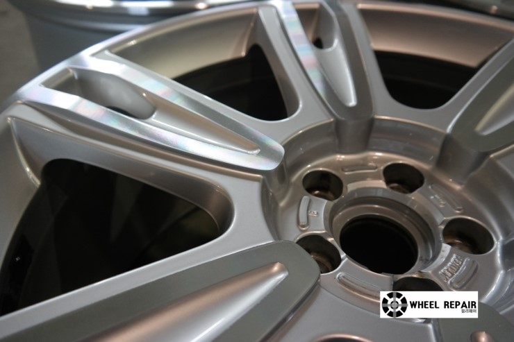 /user/w/wheel1723/editor/2402/95fd1d08a30234107affc583f3bb5b62_1706938549_4988.jpeg 이미지크게보기