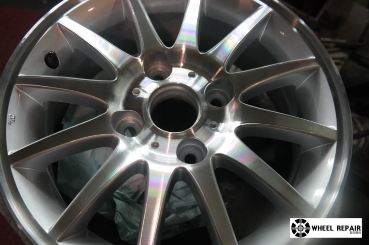 /user/w/wheel1723/editor/2402/95fd1d08a30234107affc583f3bb5b62_1706939307_8415.jpeg 이미지크게보기