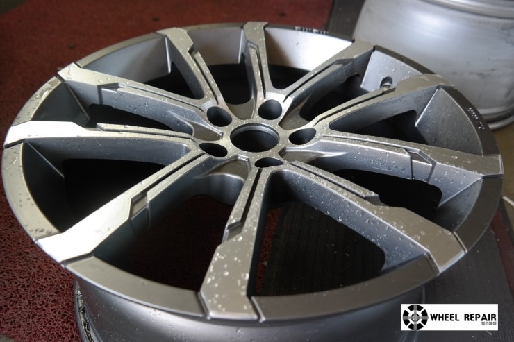 /user/w/wheel1723/editor/2402/95fd1d08a30234107affc583f3bb5b62_1706939790_4396.jpeg 이미지크게보기
