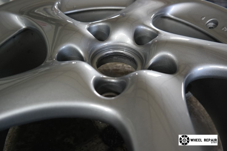 /user/w/wheel1723/editor/2402/95fd1d08a30234107affc583f3bb5b62_1706939979_9273.jpeg 이미지크게보기