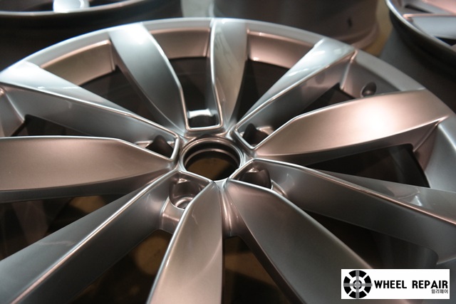 /user/w/wheel1723/editor/2402/95fd1d08a30234107affc583f3bb5b62_1706941695_0381.jpg 이미지크게보기
