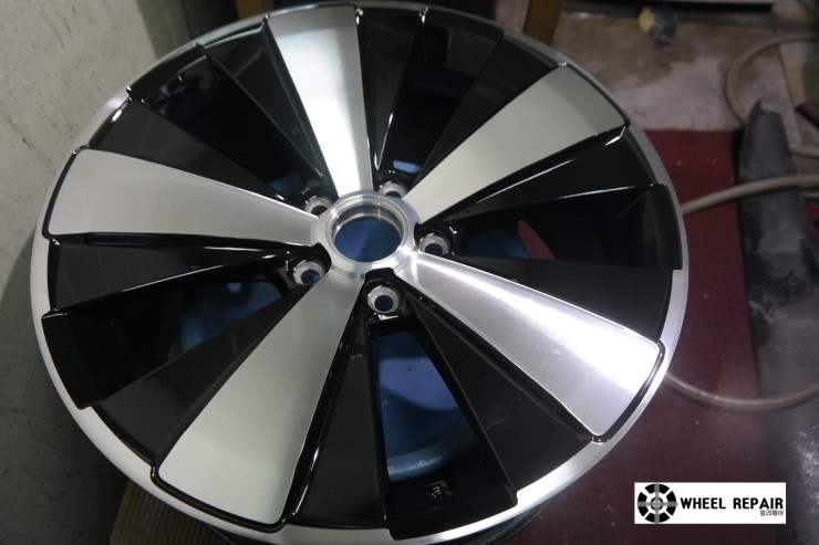 /user/w/wheel1723/editor/2402/95fd1d08a30234107affc583f3bb5b62_1706942025_2543.jpeg 이미지크게보기
