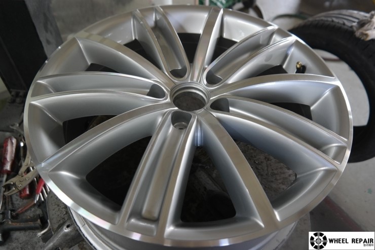 /user/w/wheel1723/editor/2402/95fd1d08a30234107affc583f3bb5b62_1706942137_3153.jpeg 이미지크게보기