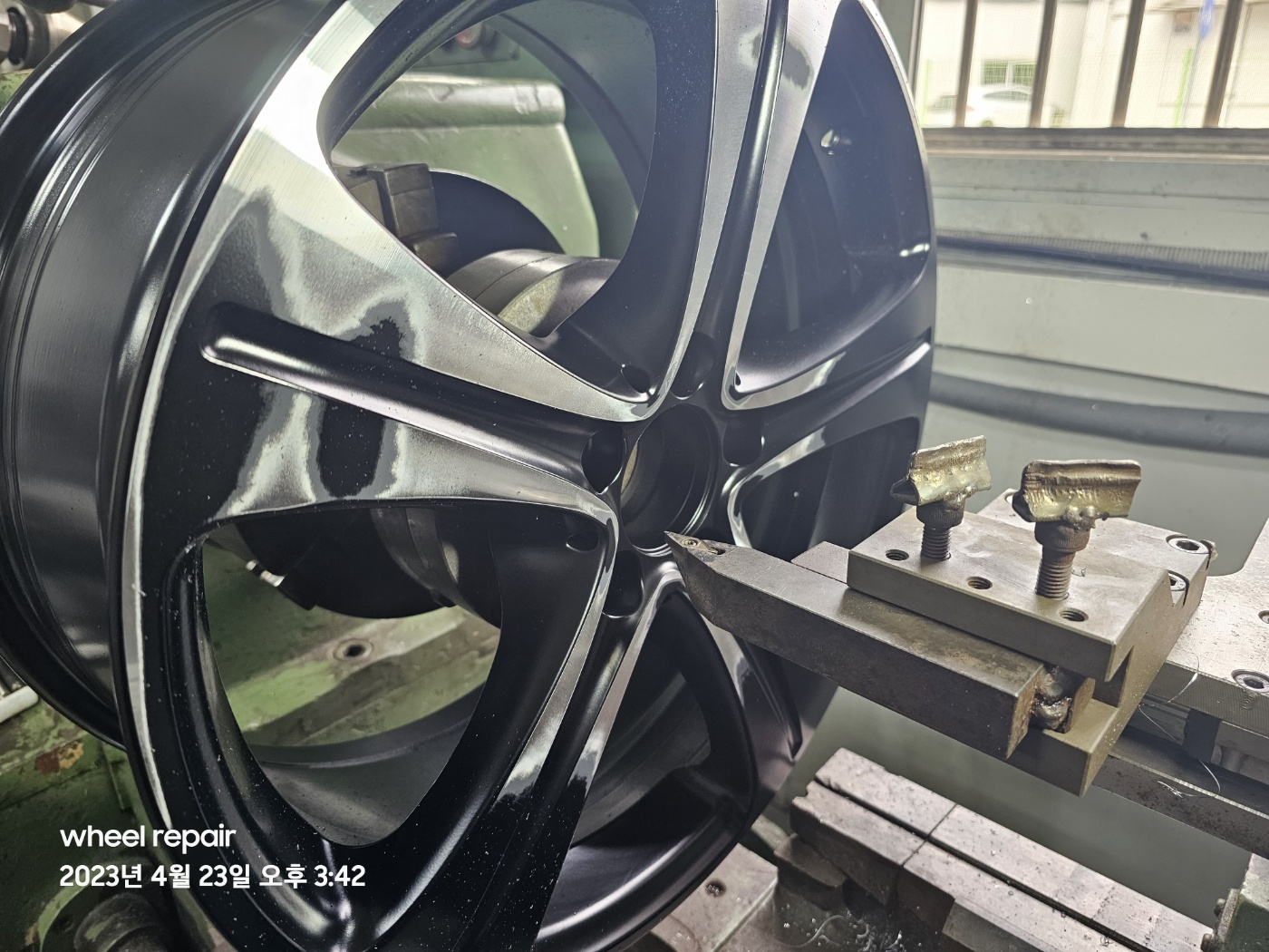 /user/w/wheel1723/editor/2402/a9e975f23a62370ec67ac53576a5d196_1708946606_5131.jpg 이미지크게보기